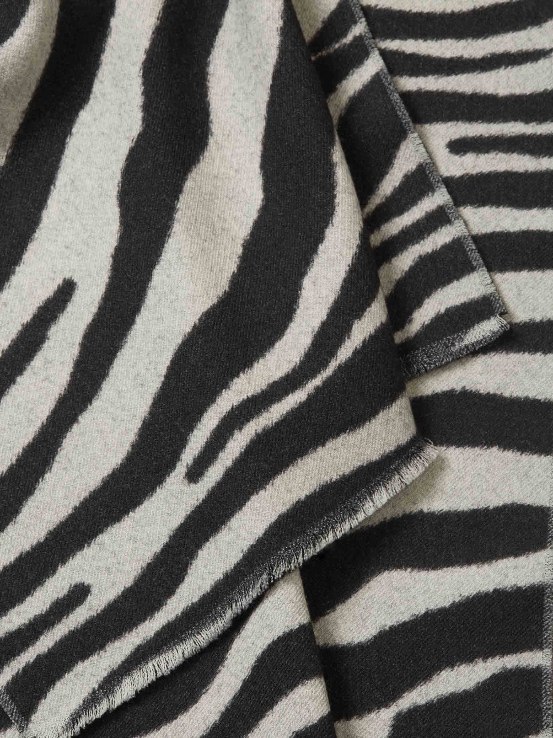 Dries Van Noten Bufanda Motivo Animal Lana color Blanco sku 796-000076 02 - Foto 4