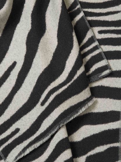 Dries Van Noten Bufanda Motivo Animal Lana color Blanco sku 796-000076 02 - Foto 4