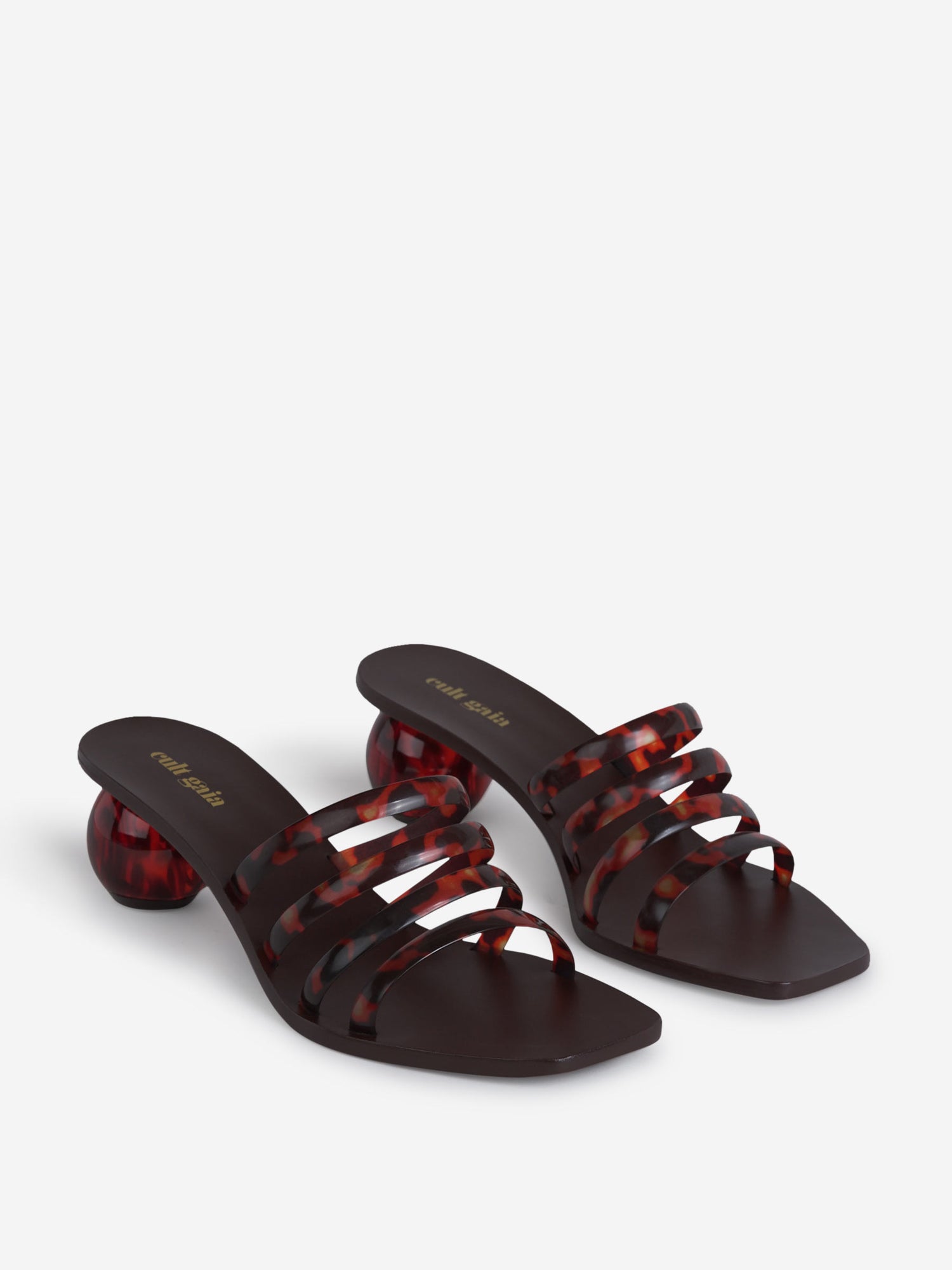 Cult Gaia Sandalias Jennee color Carey sku 800-004672 01 - Foto 2