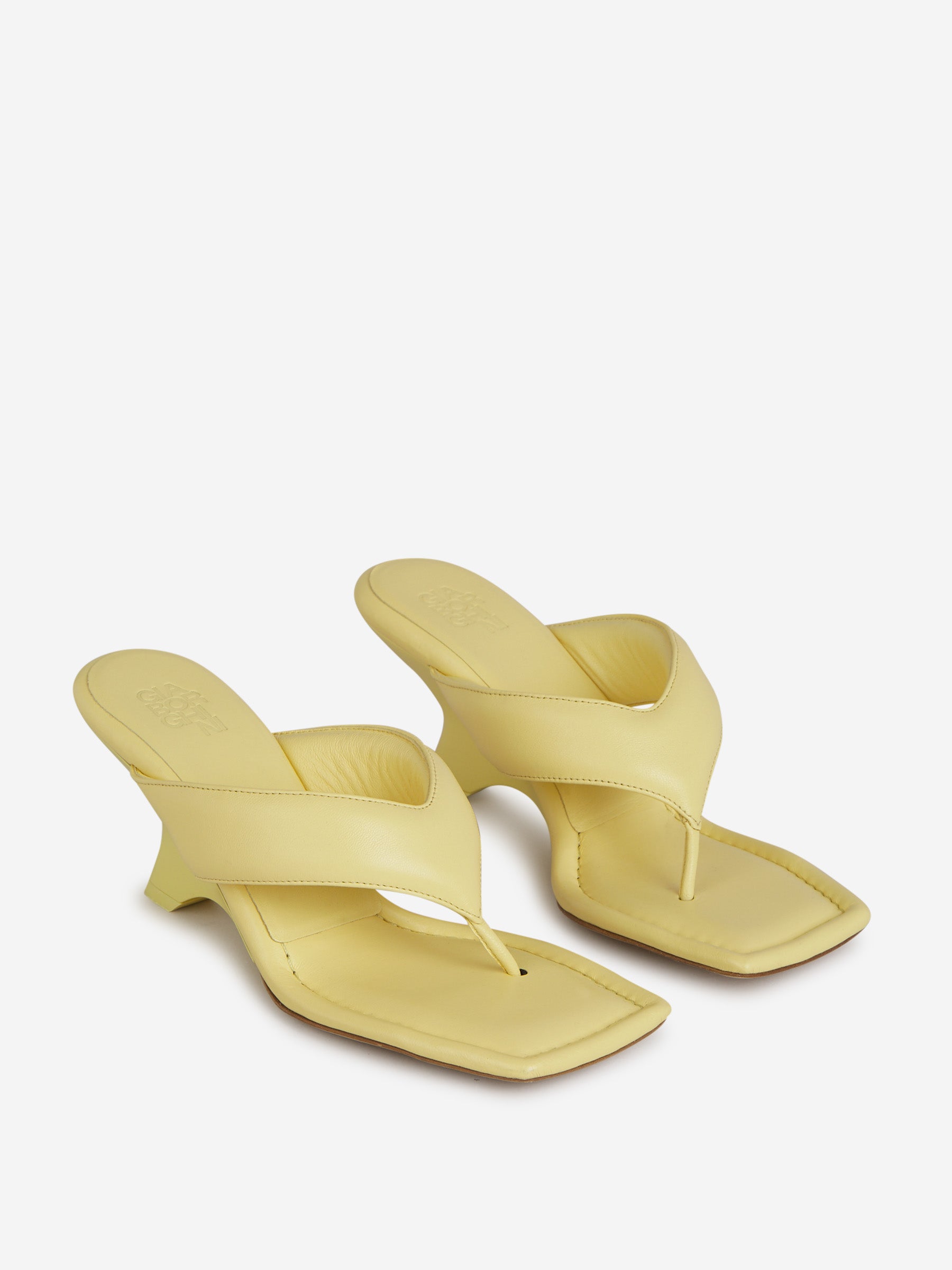 Gia Borghini Mules Gia 6 Piel color Amarillo Claro sku 800-004729 01 - Foto 2