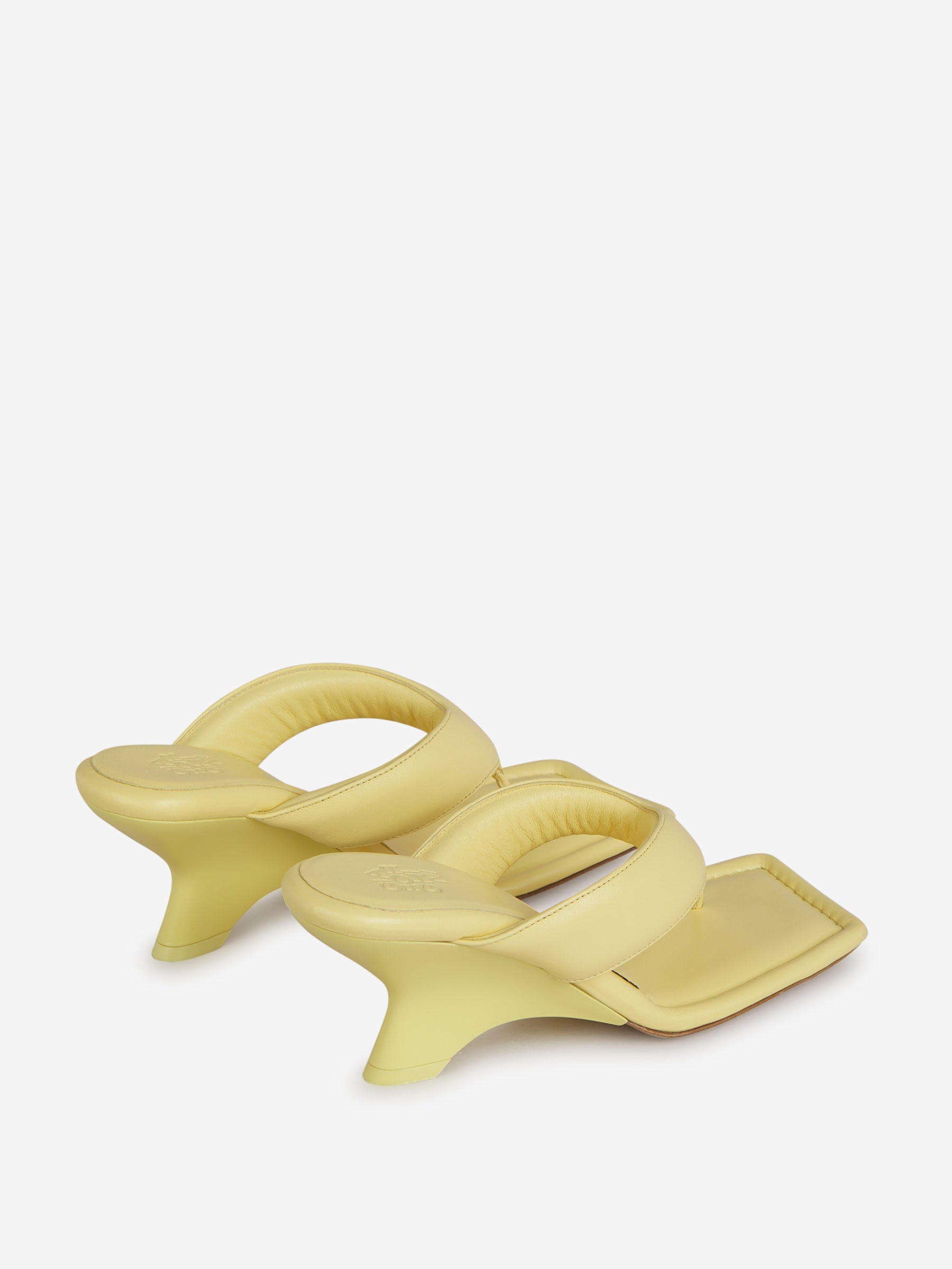 Gia Borghini Mules Gia 6 Piel color Amarillo Claro sku 800-004729 01 - Foto 3