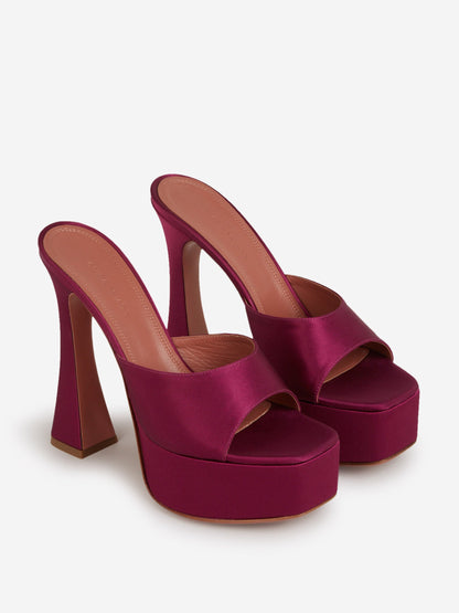 Outlet online Amina Muaddi Mujer Sandalias Dalida Satén color Fucsia sku 800-004856 01 - Foto 2
