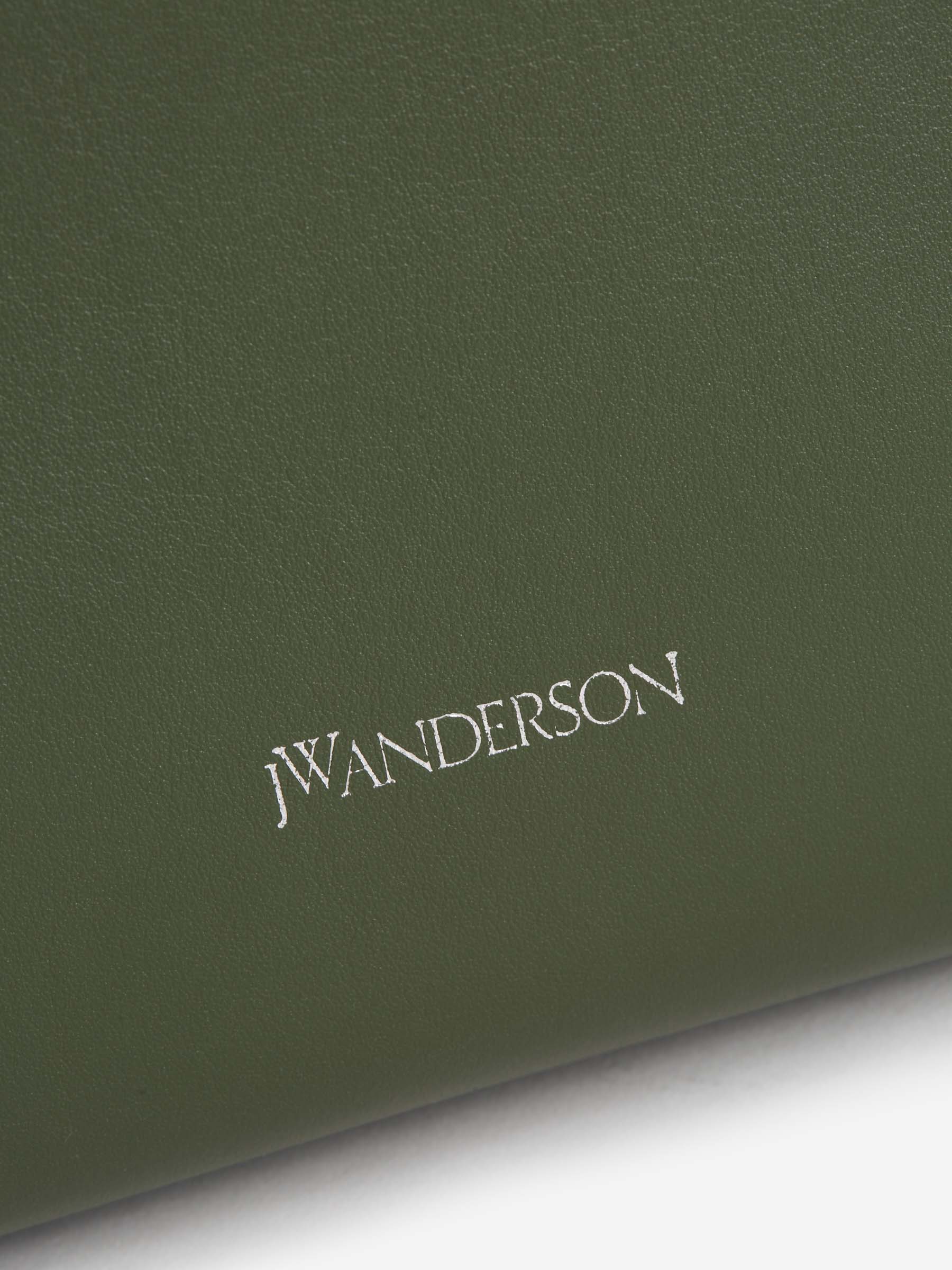 JW Anderson Bolso Chain Canvas color Verde Oscuro sku 810-007023 00 - Foto 5