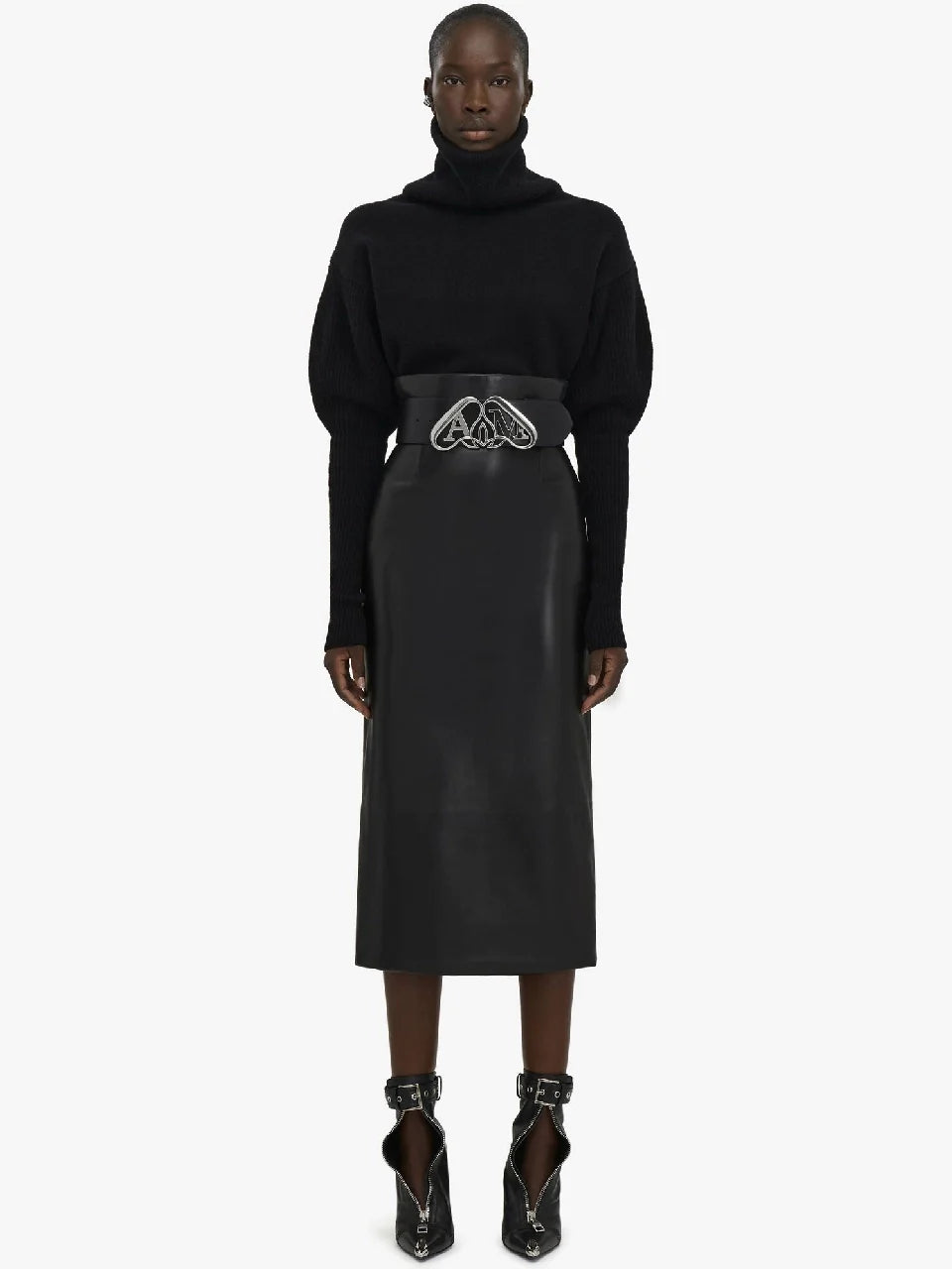 Alexander McQueen Falda Larga Lisa color Negro sku 750-001399 01 - Foto 2